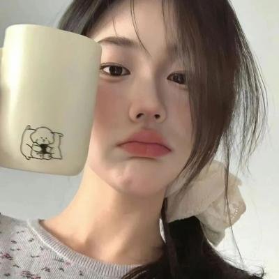 怕羞的黄莺